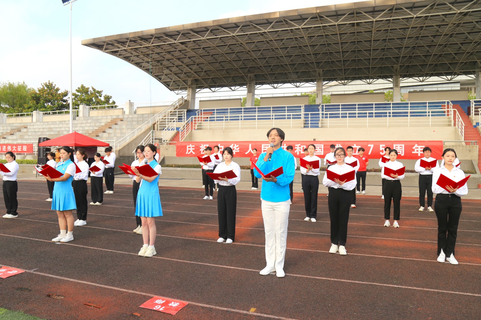 1727685690895097.jpg 1727685690895097.jpg