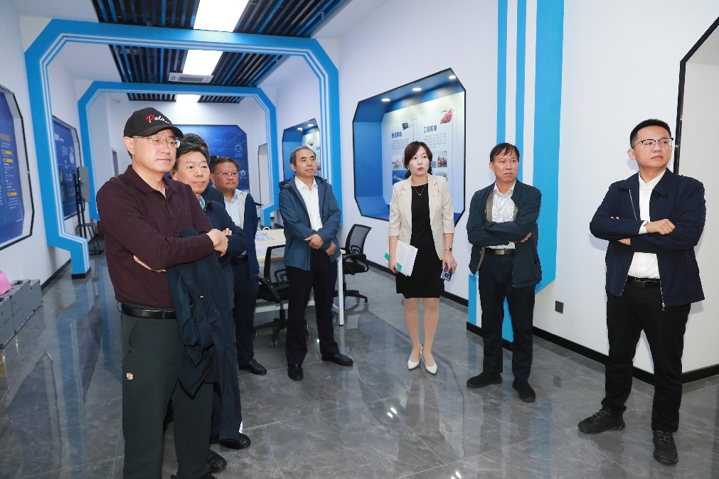 1728699281509698.jpg 4.jpg