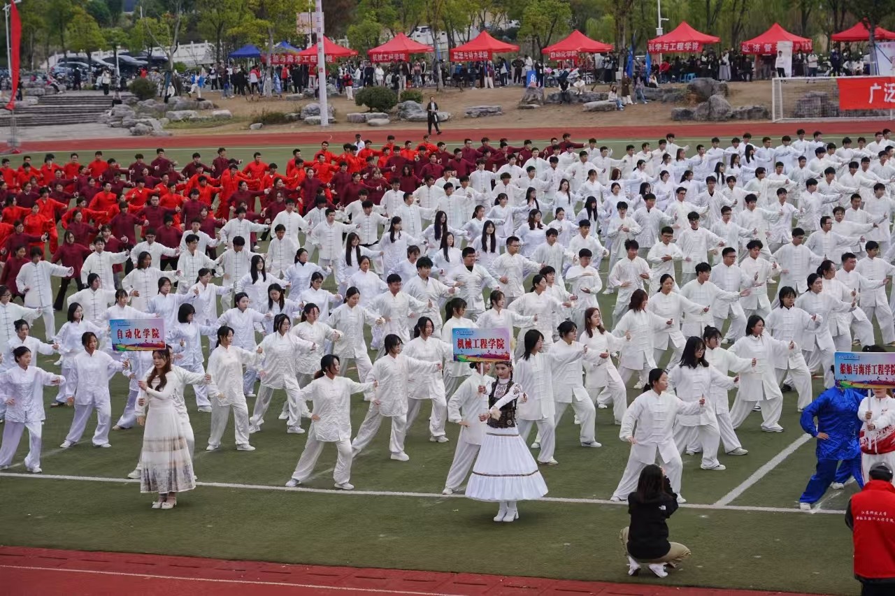 1729844486531491.jpg 1729844486531491.jpg