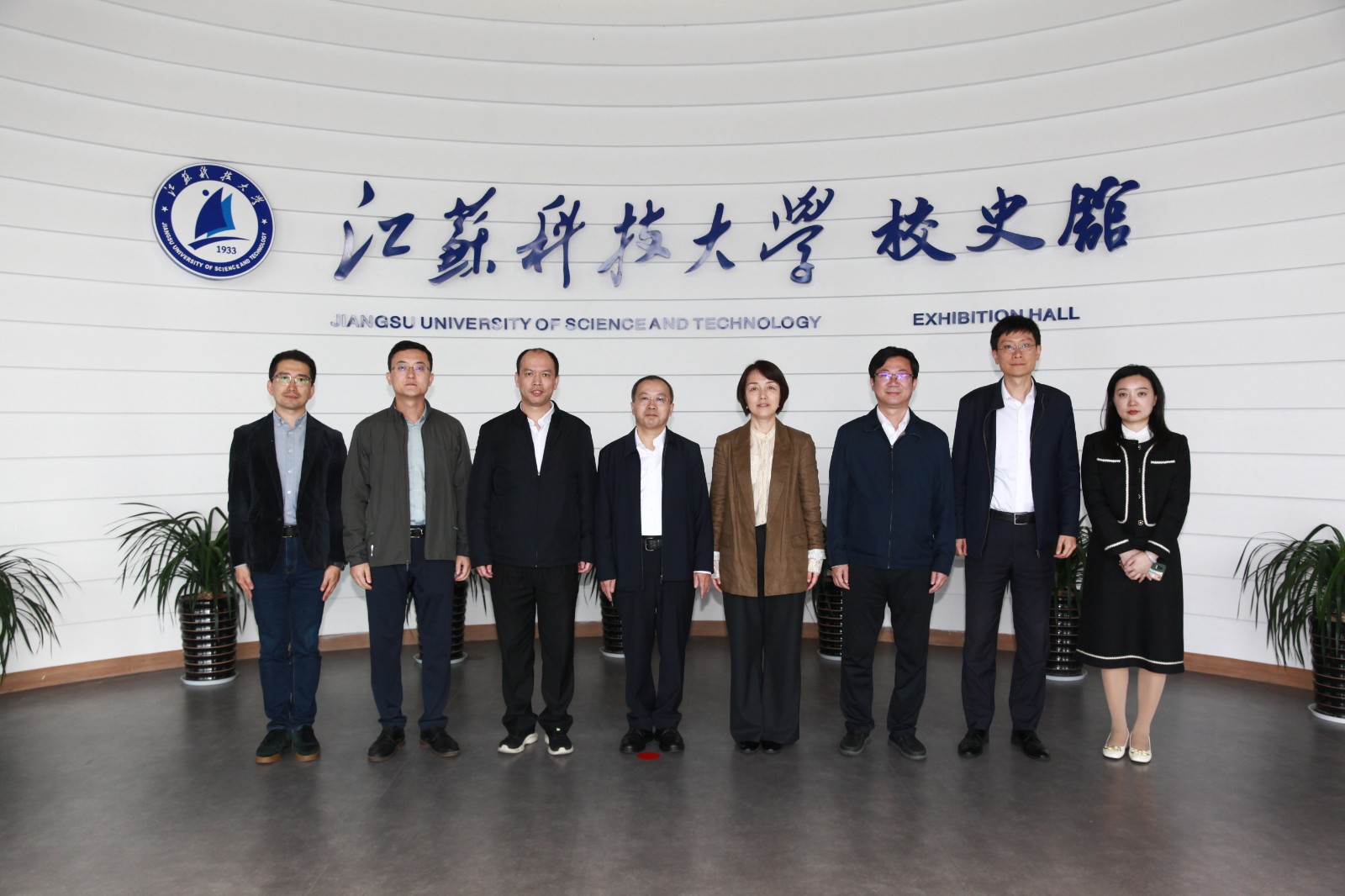 1731553739663345.jpg 1731553739663345.jpg